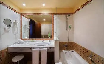 Occidental Hotel 4*